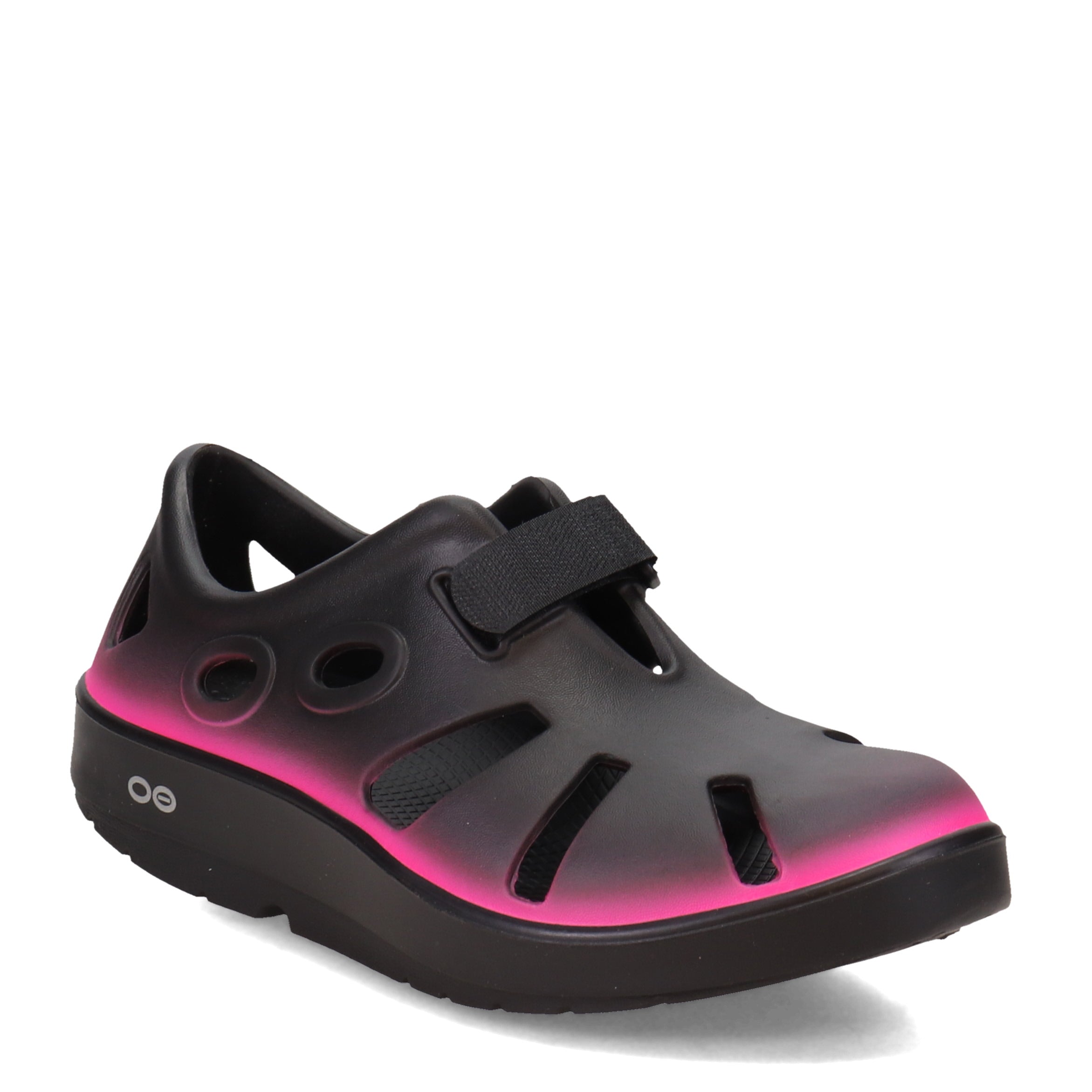 Women's Oofos, OOcandoo Slip-On Recovery Shoe – Peltz Shoes