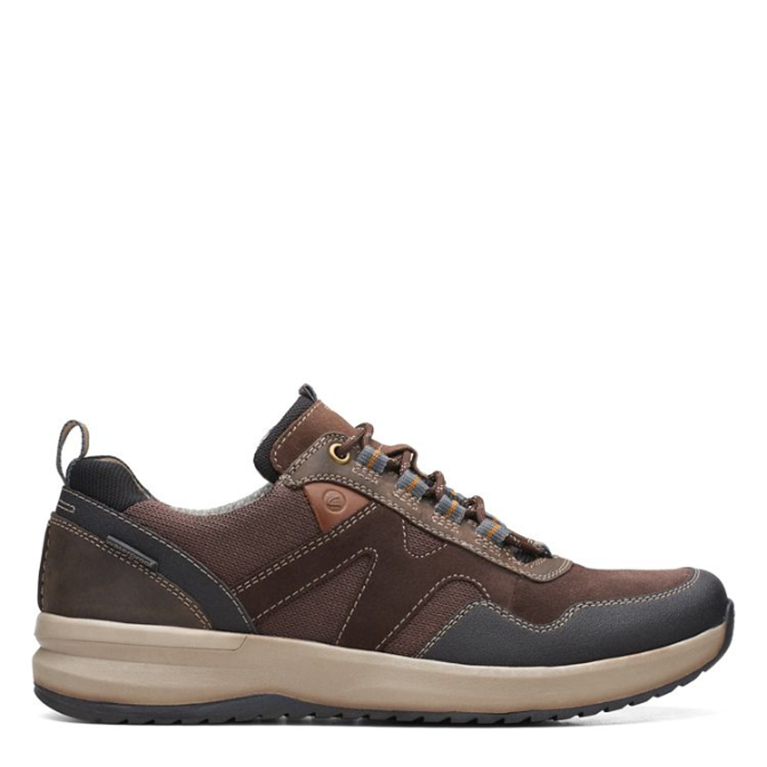 Men's Clarks, Wellman Trail AP Sneaker – Peltz Shoes