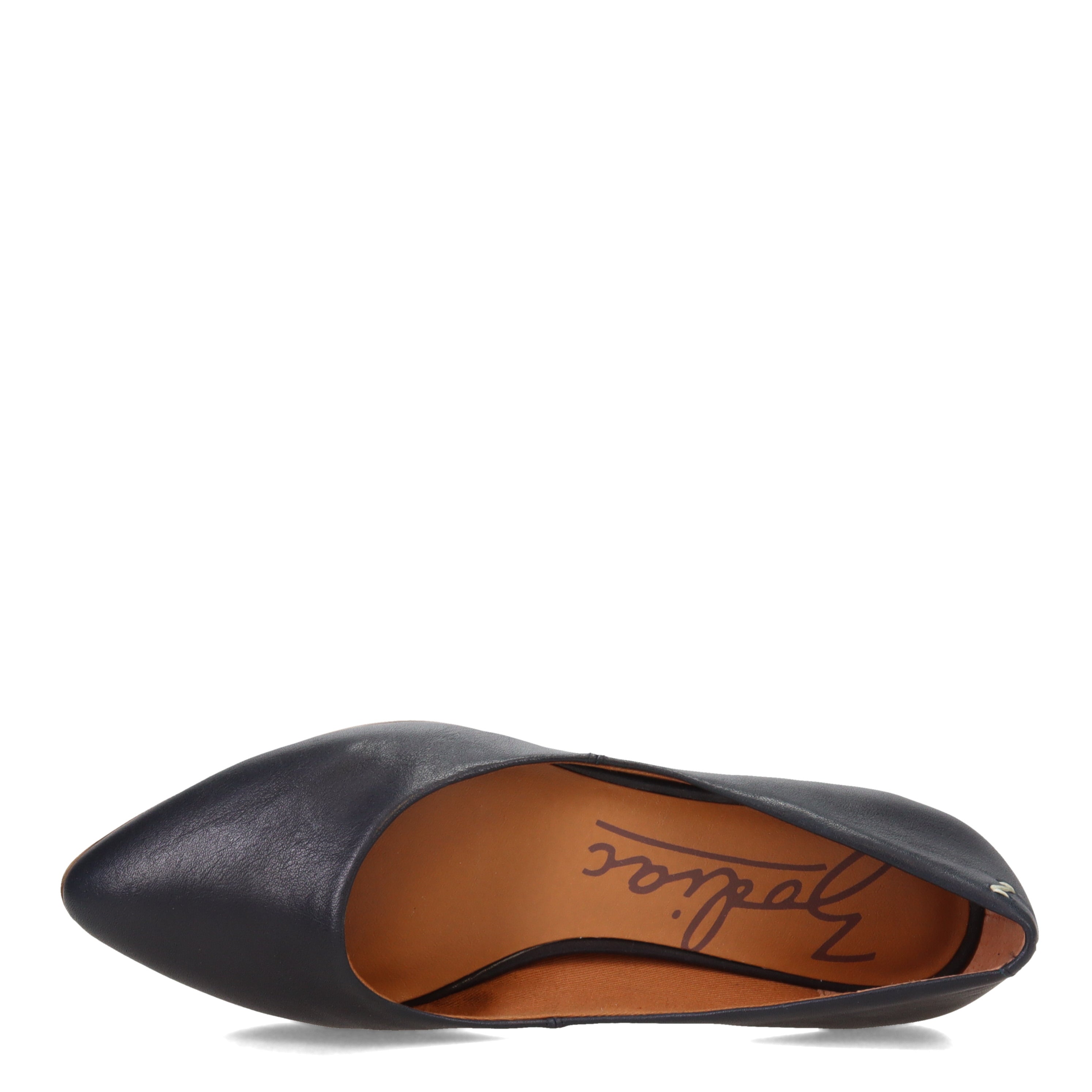 Dansko women's hot sale halle flat