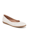 Peltz Shoes  Women's Naturalizer Vivienne Flat Beige H1931SF256