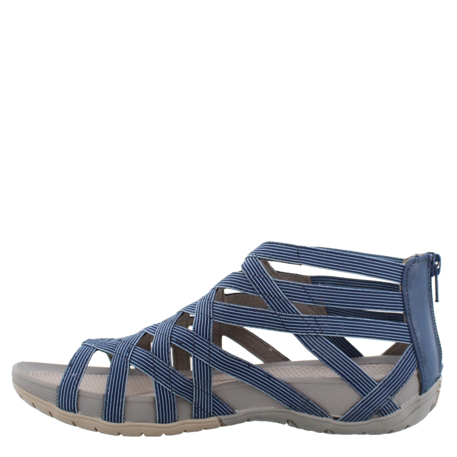 Nike Gladiator Sandals. | Nike shoes women, Nike free shoes, Nike sandals