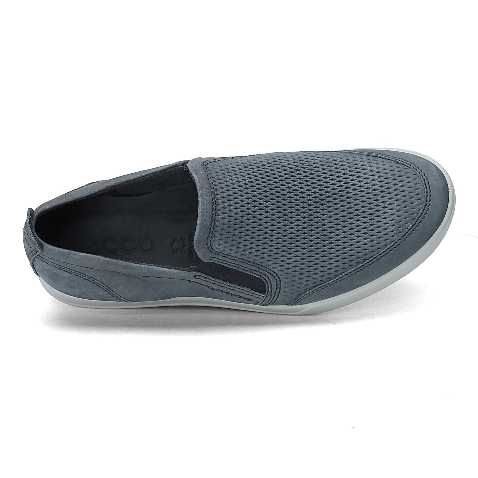 Ecco collin 2.0 on sale slip on perforated