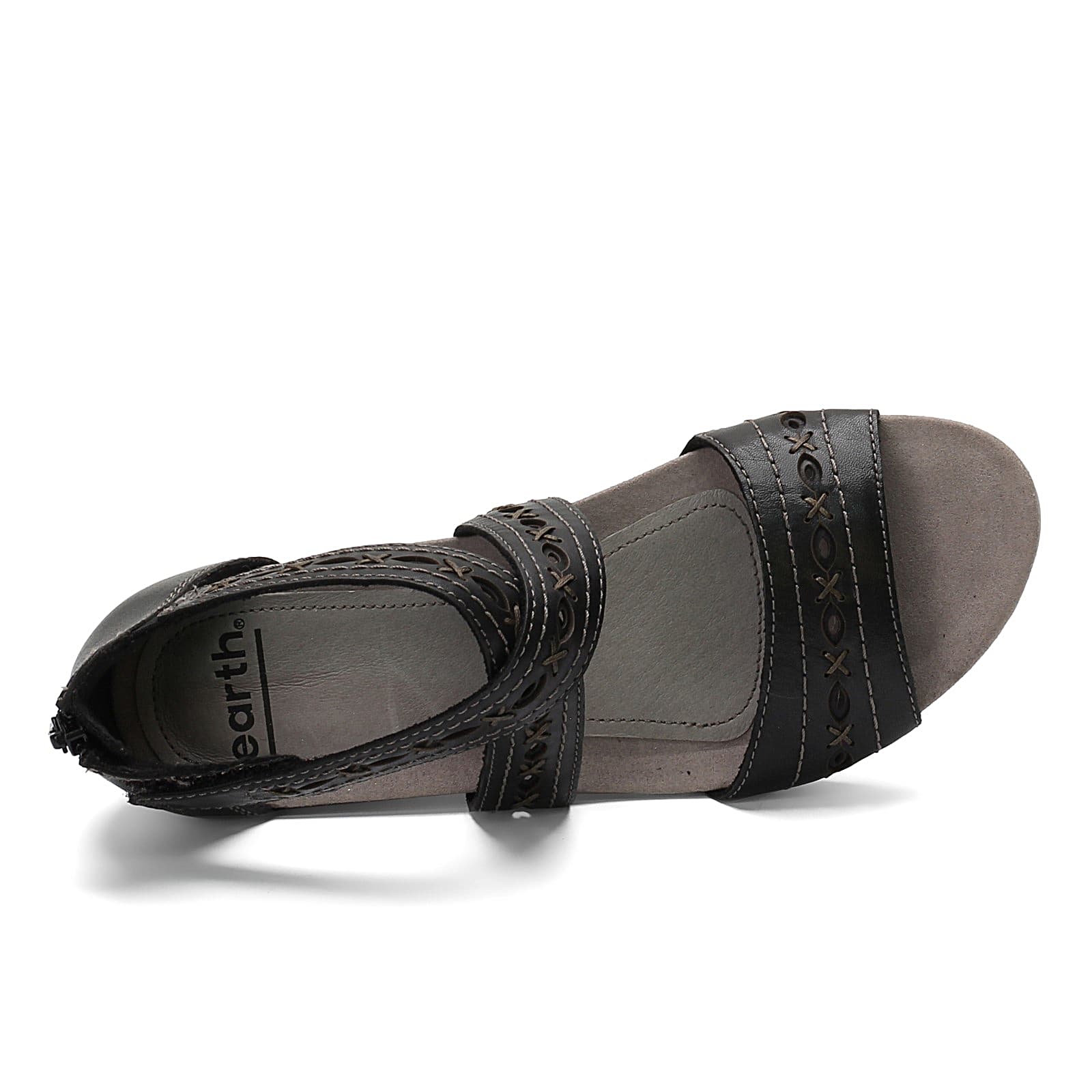 Earth hot sale hyannis sandals